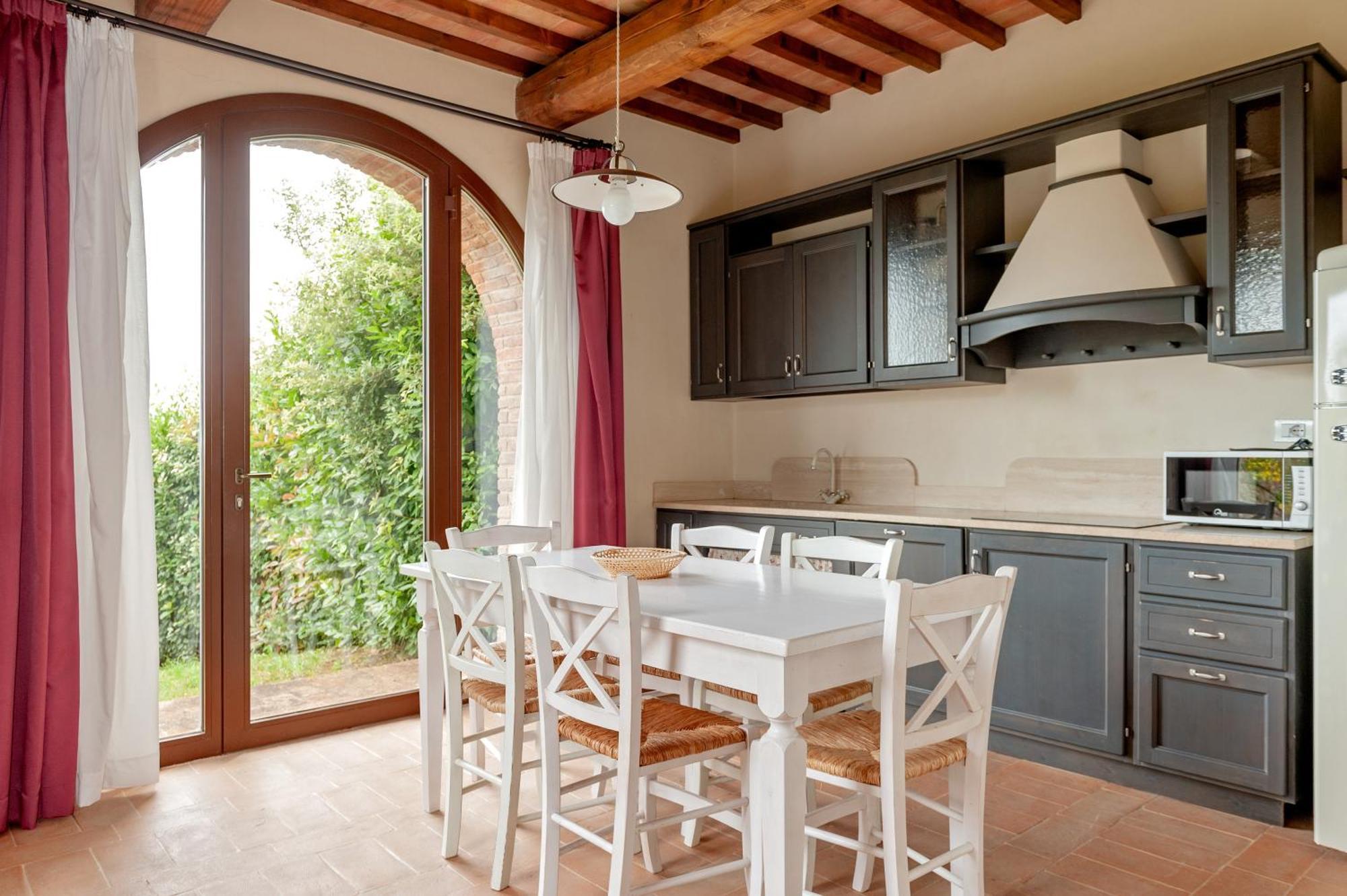 פאלאיה Il Borgo Delle Ville מראה חיצוני תמונה