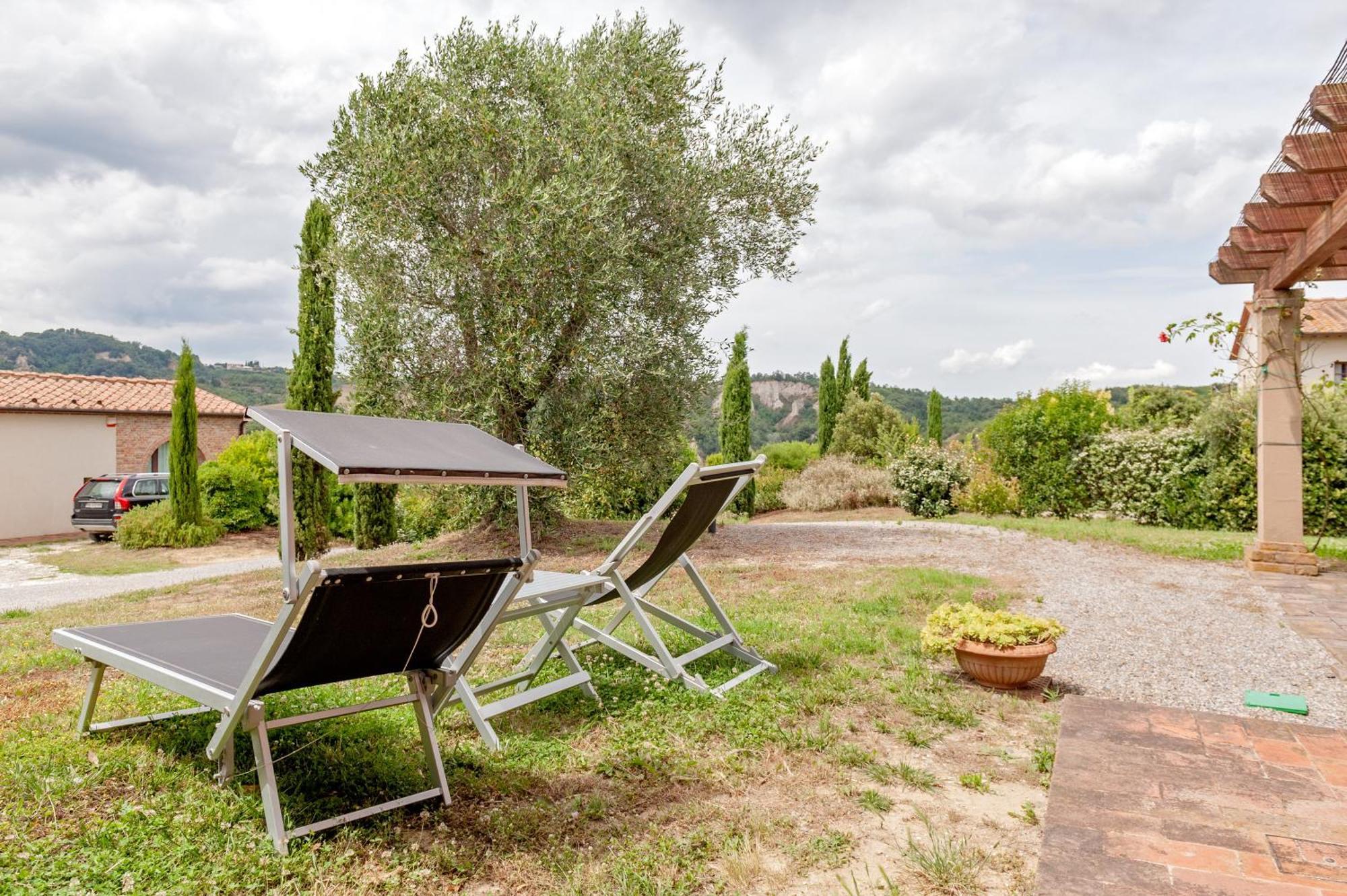 פאלאיה Il Borgo Delle Ville מראה חיצוני תמונה